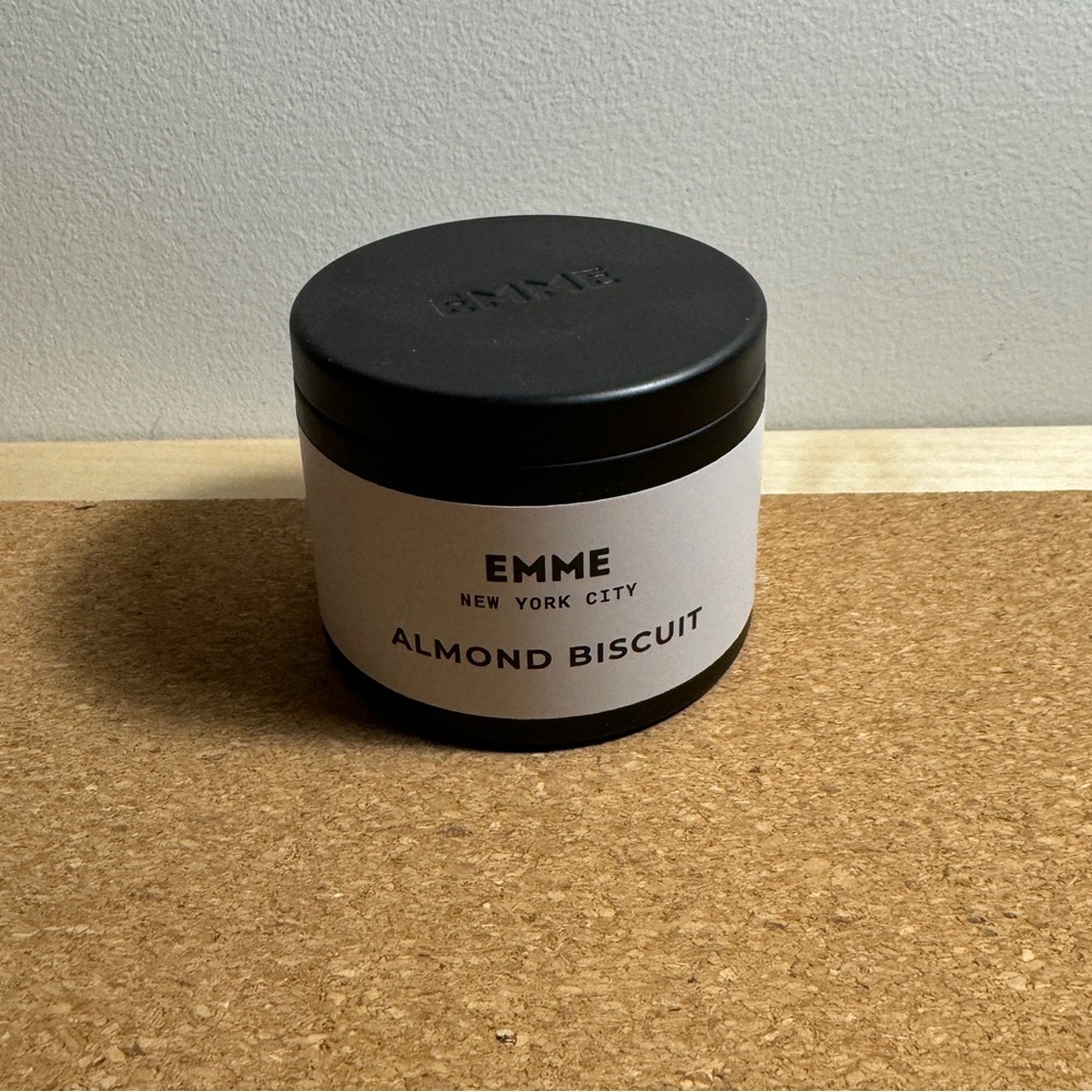 EMME Almond Biscuit Candle Tin